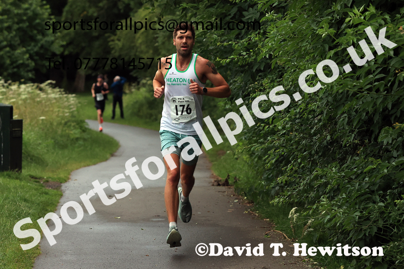 The 2026 Tynedale Pie and Peas 10k, Ovington to Low Prudhoe, Northumberland. Photo: David T. Hewitson/Sports for All Pics